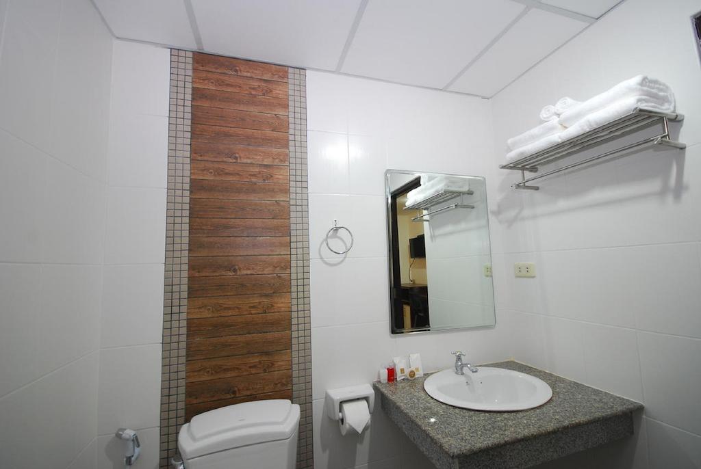 Patong Budget Rooms 部屋 写真